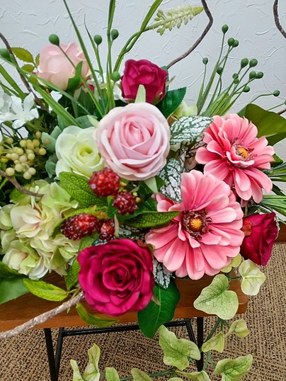 �C���e���A�ɍ��킹�Ċ����܂�